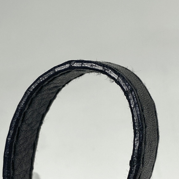 Gucci GG Signature Shoulder Bag Shimmer Leather Black - Picture 4 of 7